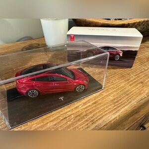 Tesla Model 3, DieCast Model Red 1:43 Scale Car